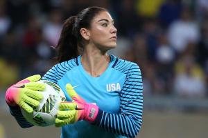 Hope Solo not bothered by ‘Zika’ crowd chants at Olympics