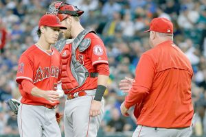 Former UW star Lincecum accepts demotion to minor leagues