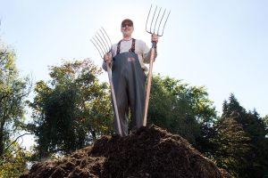 Dung Dynasty: Zoo celebrates more than 30 years of prized poo