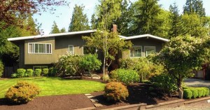 This home in the Bunk Foss area of Lake Stevens offers 2,603 square feet of living space and a fenced backyard that backs to a greenbelt.
