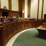 Editorial: Keep the daily fine running on lawmakers