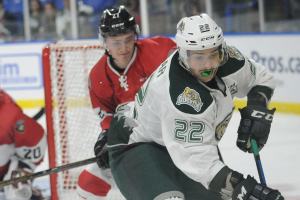 Skoleski, Millar score twice, Tips top Giants 7-3 in season opener