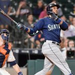 Mariners blow ninth-inning lead, then win on Cano’s HR