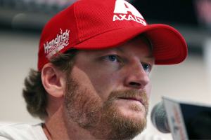 Earnhardt Jr. to miss rest of NASCAR season with concussion