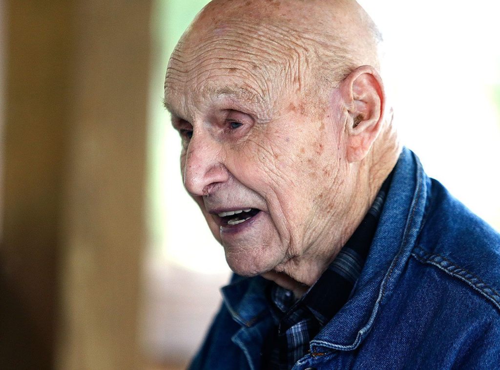 Clyde Glenn Fields has earned a lot of praise and respect from his Snohomish High School classmates of 1942, despite his claim that he didn&rsquo;t try very hard in class back then. (Dan Bates / The Herald)