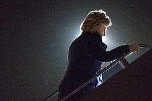 Nonvoters in Bloomberg poll reveal Clinton turnout challenge