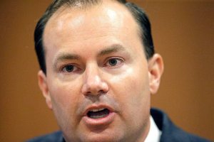 Mike Lee crosses his name off Trump’s Supreme Court list