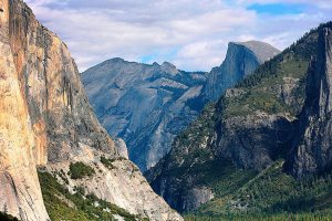 Yosemite chief retiring amid complaints of hostile workplace