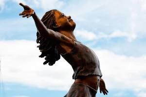 Learn from, about artists on self-guided Edmonds tour