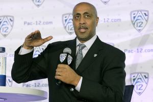 Huskies men’s basketball picked to finish 6th in Pac-12