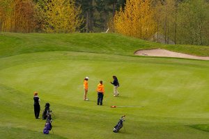 Oki Golf sells Mukilteo’s Harbour Pointe, other courses for $137M