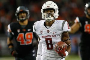 Falk tosses 5 TDs, WSU comes from behind to beat Oregon St. 35-31