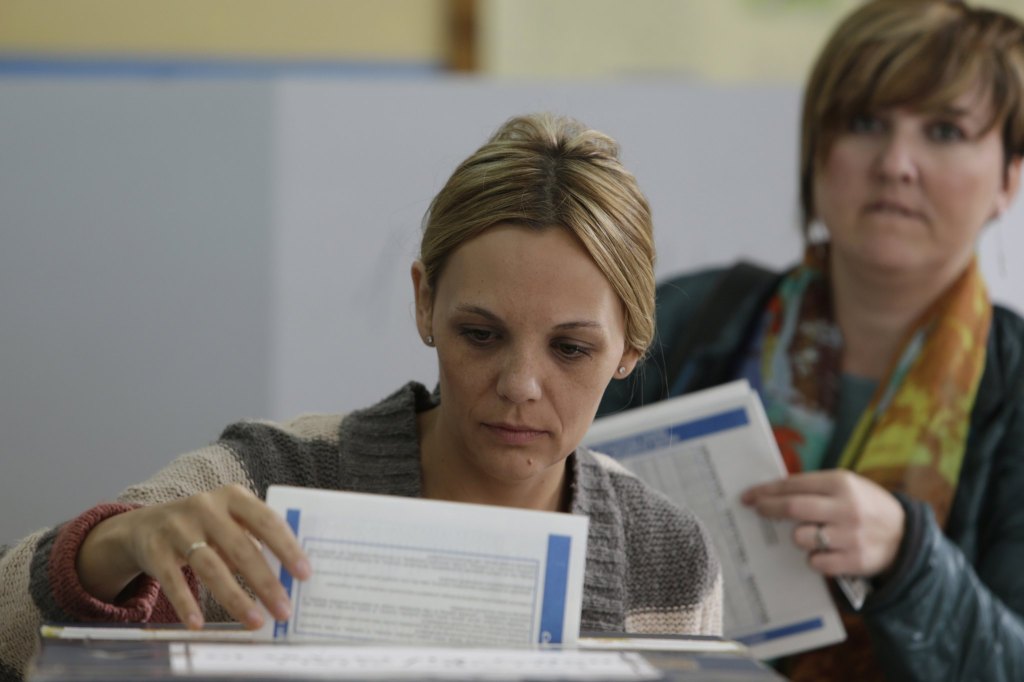 Nationalist parties win local elections in Bosnia