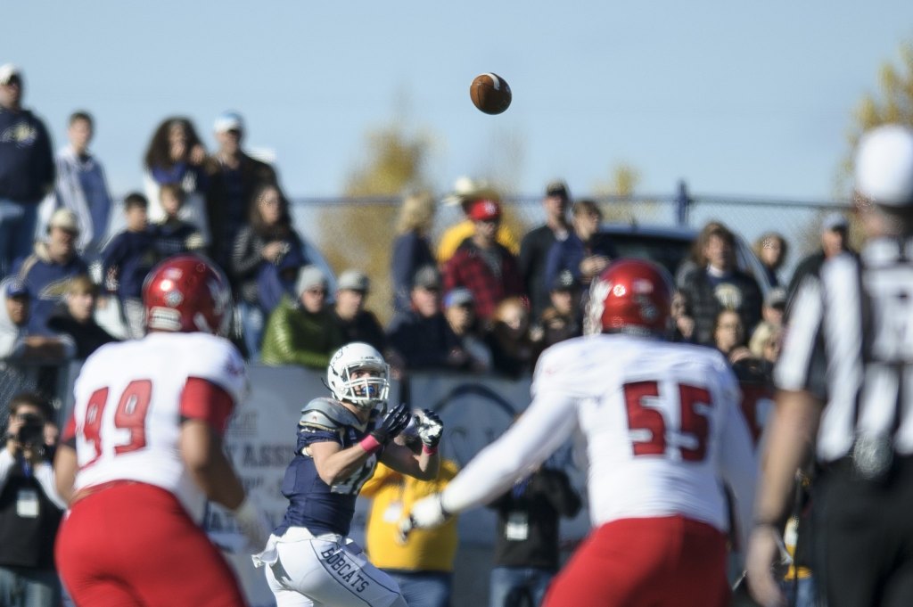 Gubrud’s 4 TD passes carry Eastern past Montana State 41-17