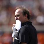 UW sticks at No. 4, WSU cracks top 25 in AP college football poll