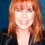 Vicki Evola plans to host regular New York pizza meet-ups at Brooklyn Bros. Pizzeria in Everett.