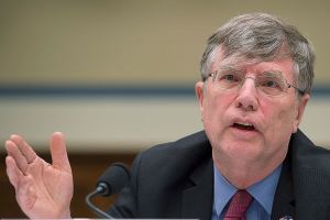 State aide sought to change classification of Clinton email