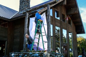 Darrington resource center hosts open house at new digs