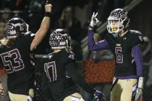 Lake Stevens rips Monroe 42-3, wins 4th Wesco 4A title in row