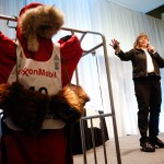 Iditarod musher speaks at Domestic Violence Services event