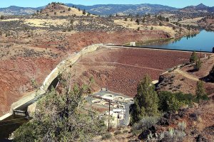 Interior Secretary Sally Jewell supports Oregon dam removal
