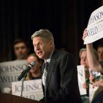 Libertarian presidential candidate Gary Johnson talks to the crowd gathered at the Phoenix Airport Marriott on Saturday. (Patrick Breen/The Arizona Republic via AP)