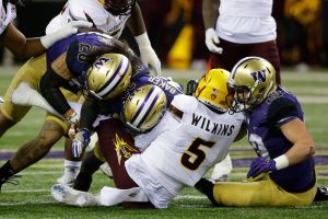 Huskies move up one spot to No. 5 in College Football Playoff rankings