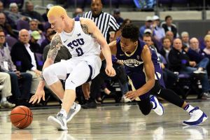 UW men blow 17-point lead in first half, fall to TCU 86-71