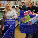 Customers shop at a Toys R Us store in Atlanta on Black Friday in 2015. (Bob Andres/Atlanta Journal-Constitution)