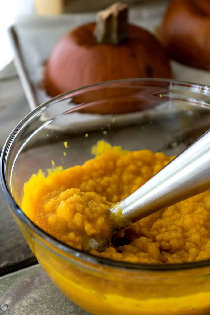 Recipe for easy peasy sugar pumpkin puree