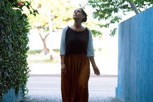 Sonia Braga stands out in digressive ‘Aquarius’