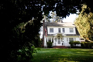 Tour Laura Palmer’s iconic ‘Twin Peaks’ home in Monroe