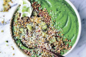 Try fruit and vegetable smoothies during this snack-happy time of year