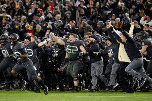 Army beats Navy 21-17 to end 14-year losing streak in series