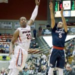 Gonzaga&rsquo;s Nigel Williams-Goss (5) makes a 3-pointer over Pacific&rsquo;s Ray Bowles (22) during the first half of the Bulldogs&rsquo; 81-61 win over Pacific on Saturday in Stockton, Calif. (AP Photo/Marcio Jose Sanchez)