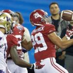 Alabama defensive back Minkah Fitzpatrick (29) intercepts the ball against Washington during the second half of the Peach Bowl on Saturday in Atlanta. (AP Photo/David Goldman)