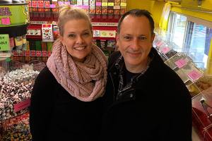 Coffee, candy and more — splashy Rock City takes over Everett corner