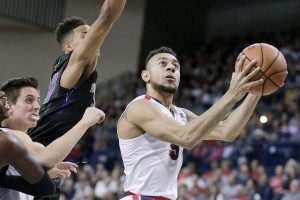 Williams-Goss, Gonzaga rout UW men 98-71