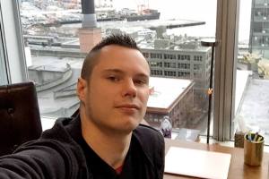 Feds shut down flight-school fundraiser for ‘Barefoot Bandit’