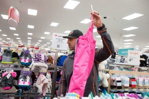 Lake Stevens firefighters raise over $5K for kids’ Christmas gifts