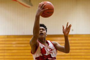 A sophomore emerges as a star for Marysville Pilchuck
