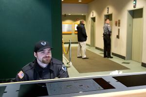 City of Everett tightens Wall Street building security