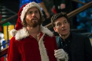 ‘Office Christmas Party’: Comedy made by smutty elves