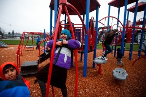 Everett elementary school celebrates new, safer playground