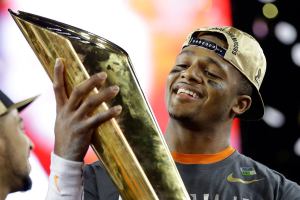 Clemson dethrones Alabama in college football title game