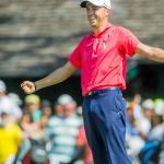 Justin Thomas reacts after making an eagle putt on the final hole for an 11-under-par 59 during the first round of the Sony Open on Thursday in Honolulu. (Dennis Oda/The Honolulu Advertiser via AP)
