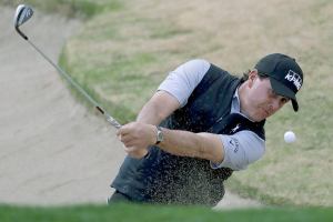 Swafford fires 2nd straight 65 to lead at rainy La Quinta