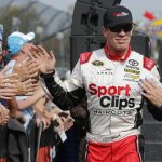 Carl Edwards stepping away from NASCAR, but not ‘retiring’