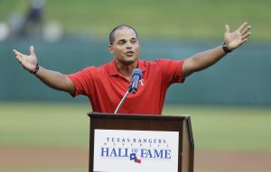Bagwell, Raines, Ivan Rodriguez elected to Hall of Fame