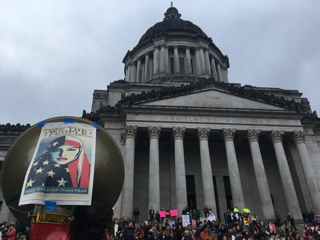Portland Trump protesters burn flags, 100s march in Seattle